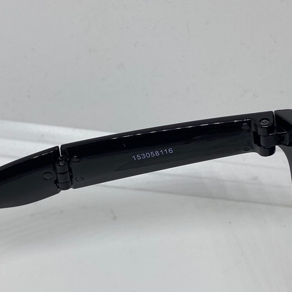 NIP Adidas Retro Style Wayfarer Black Folding Sunglasses UV Protection Eyewear - Picture 5 of 10